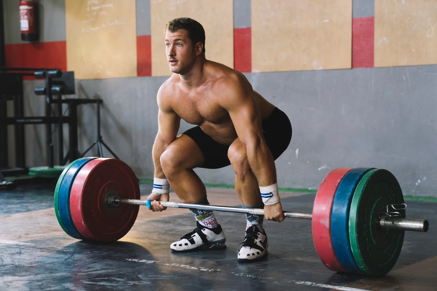 Weightlifting Shoes for Olympic Lifts vs. Powerlifting