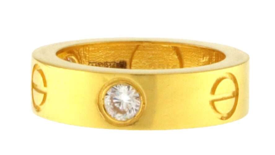 Gold Wedding Bands: Timeless Symbols of Love and Commitment