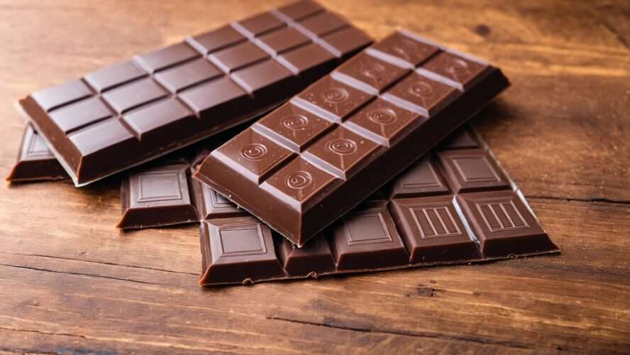 The World of Vegan Chocolate: A Comprehensive Guide