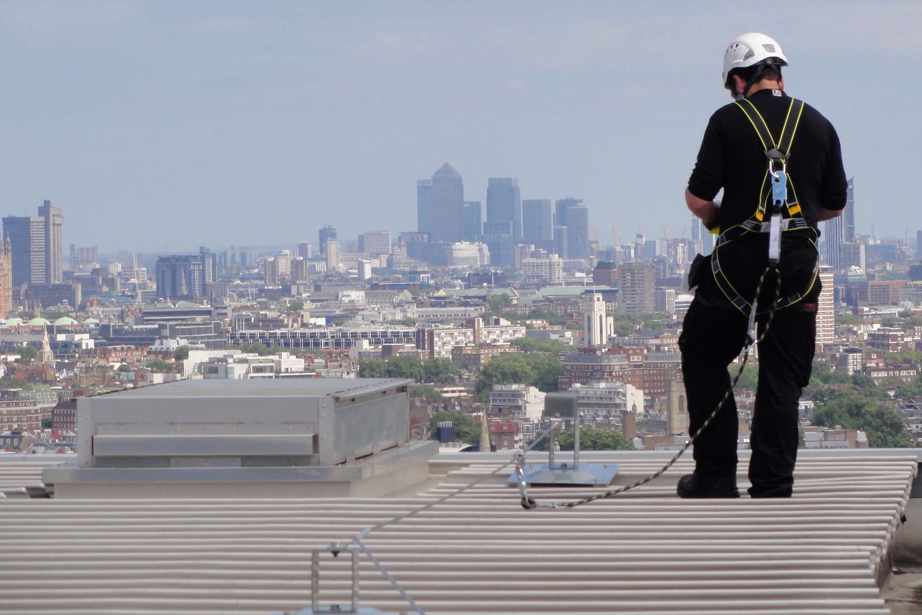 Effective Fall Restraint Systems for Worker’s Safety at Heights