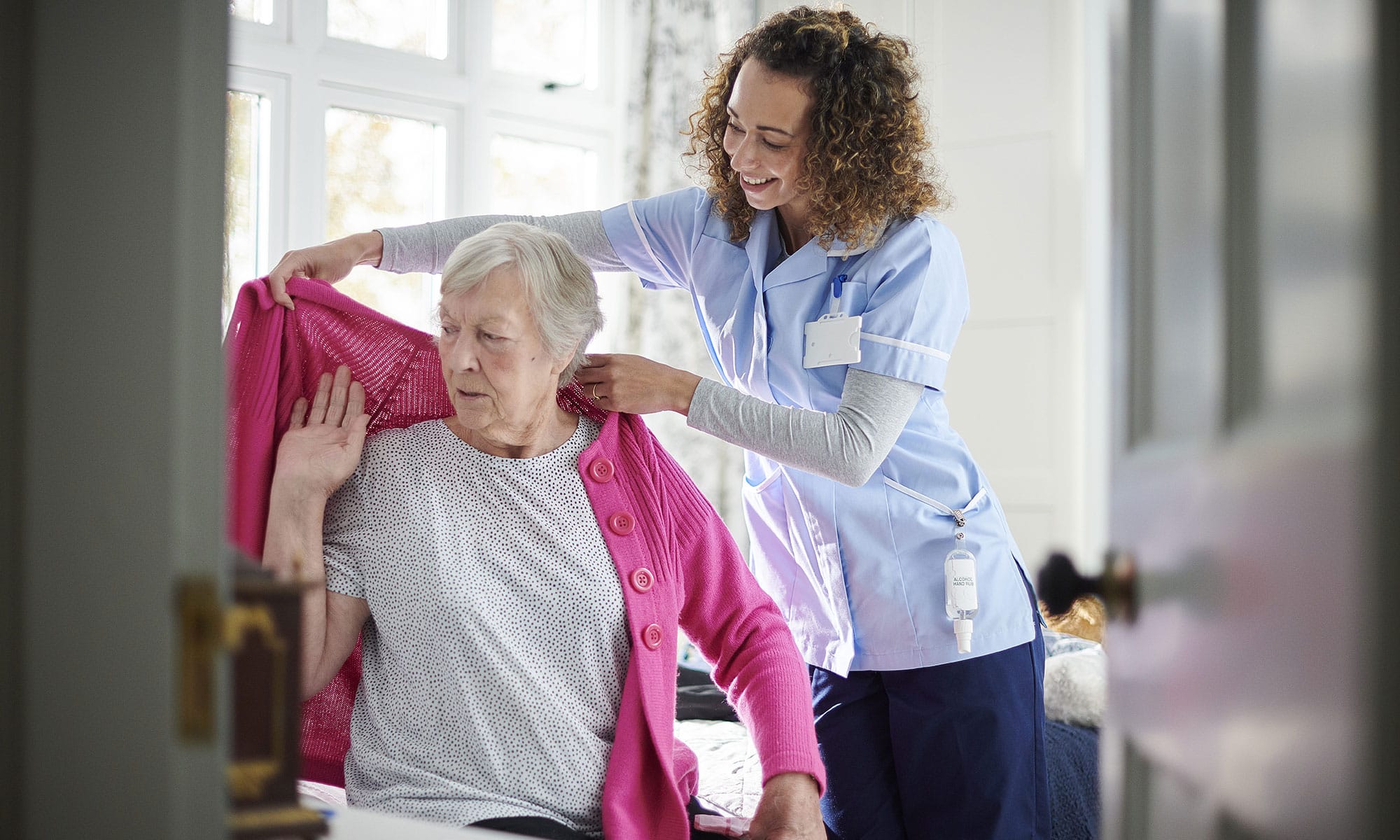 Home Health Aides and Medication Reminders for the Elderly Los Angeles