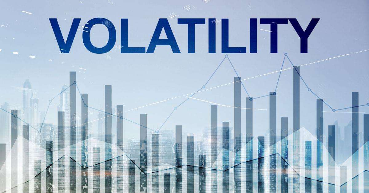 How to Manage Investment Risks Associated with Volatility: Key Strategies