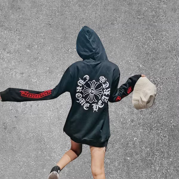 Streetwear Royalty: Combining Chrome Hearts and Spider Hoodies for a Luxe Look