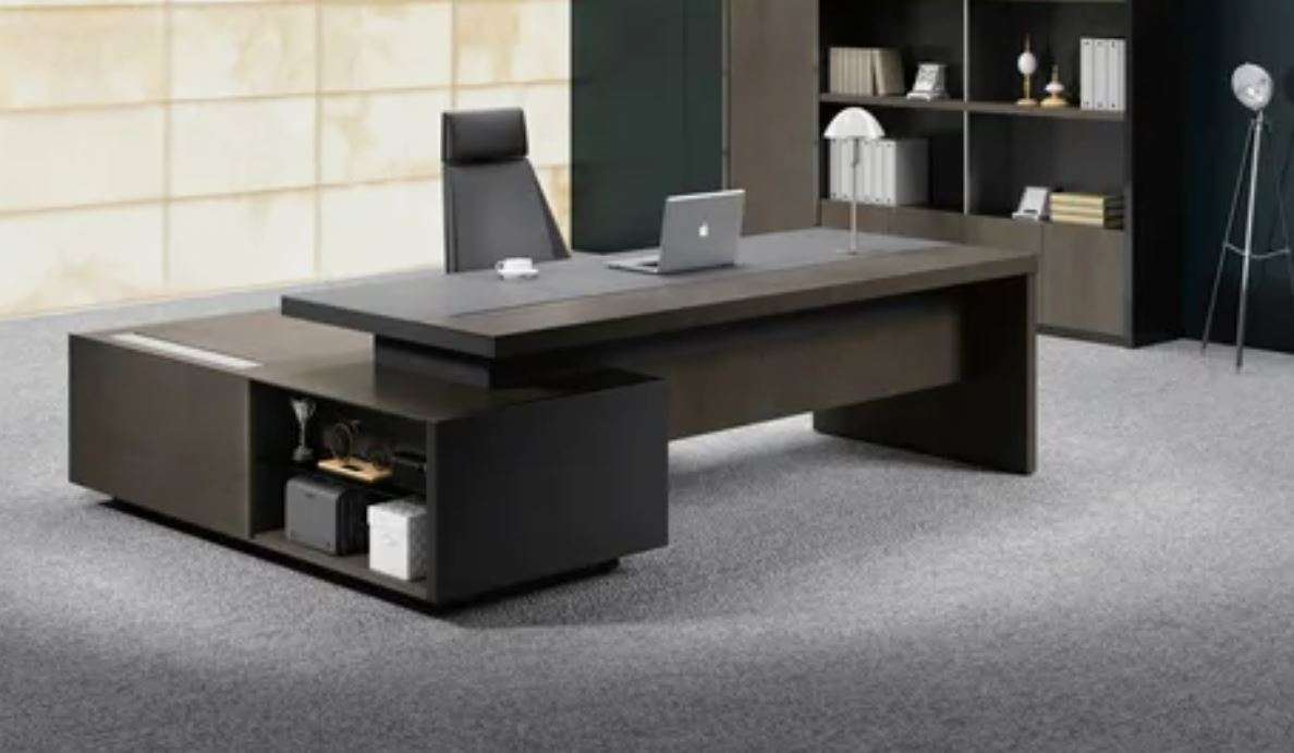 Factors to Choose While Buying Office Furniture